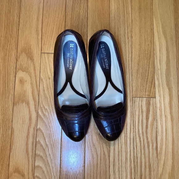 Naturalizer Leather Chocolate Brown Platform Heels, fit 6.5-7 - Picture 3 of 15